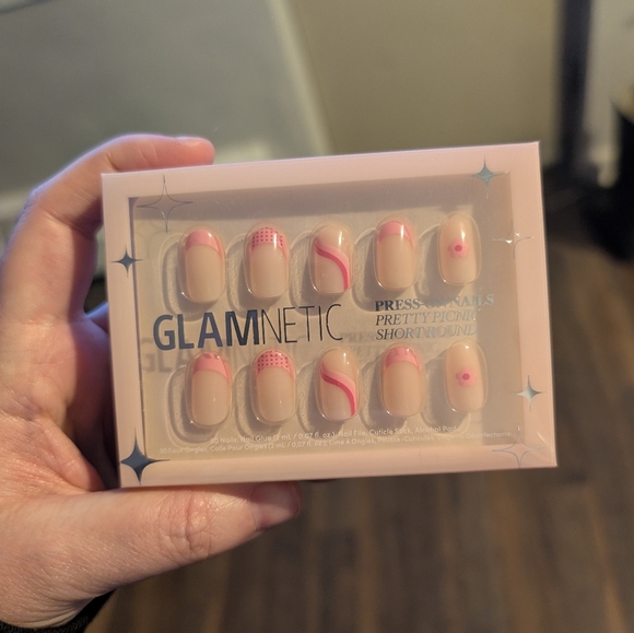 GLAMNETIC NAILS - PRETTY PICNIC - Picture 8 of 8